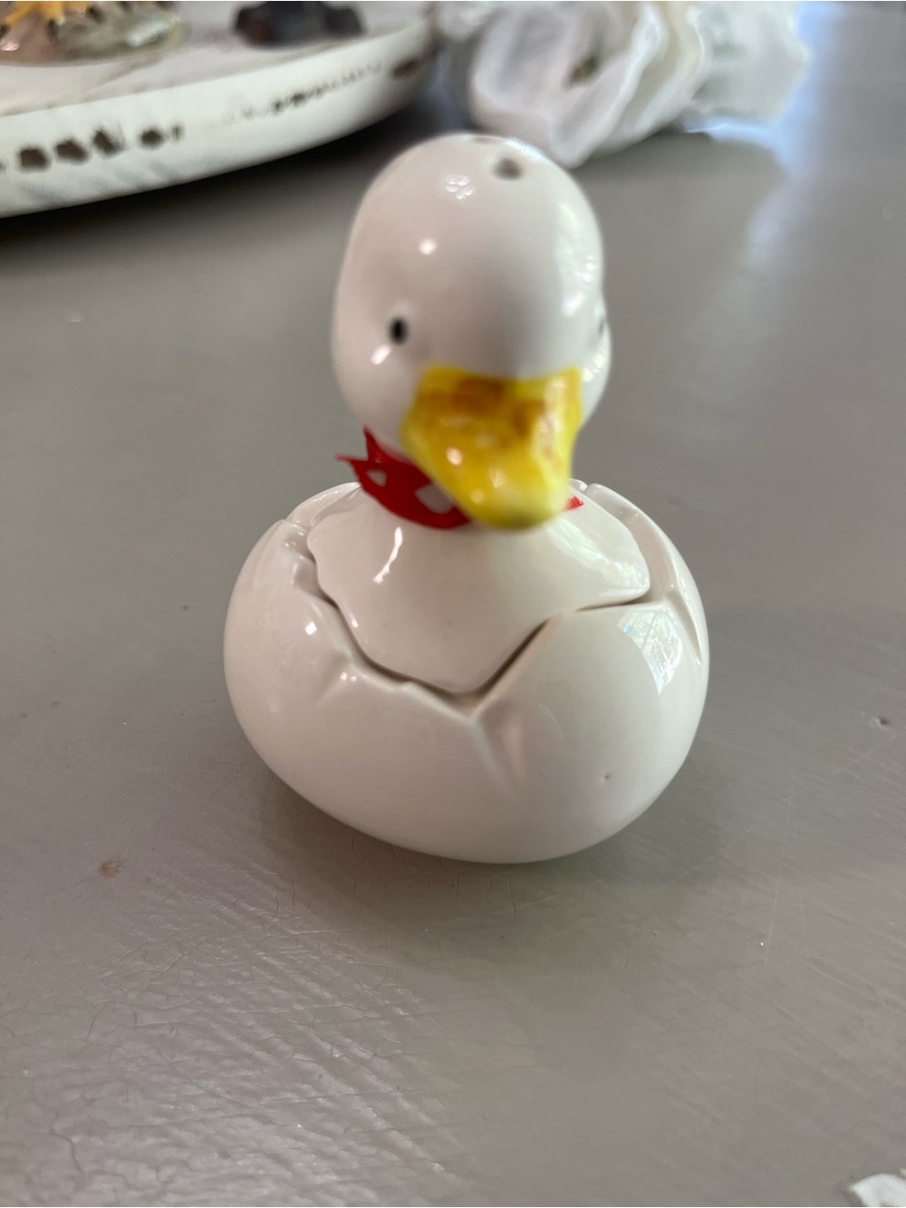 White Ceramic Duck stacker salt and pepper shaker with Yellow Beak and Red Scarf